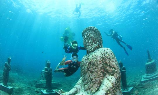 Explorez Kuta, Bali, lors d'un voyage de plongée sous-marine