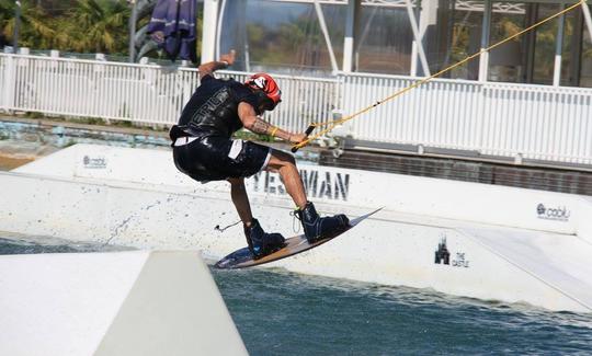 Profitez du wakeboard à Zola Predosa, Bologne