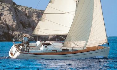 Charter 35' Dufour 34 Performance Cruising Monohull in Punta Ala, Italy