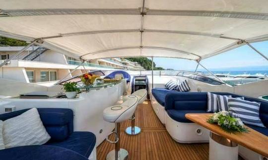 Alugue 105' Sunseeker Power Mega Yacht em Split, Croácia