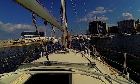 Cruising Monohull Charter in Constanța, Romania