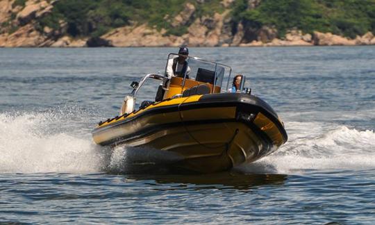 Passeio de barco a motor de alta velocidade em Hong Kong