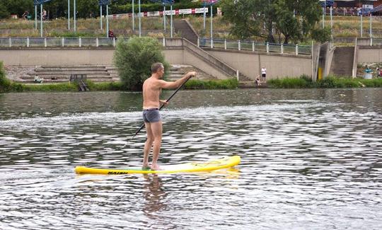 Disfrute de los alquileres de tablas de surf de remo en Viena, Austria