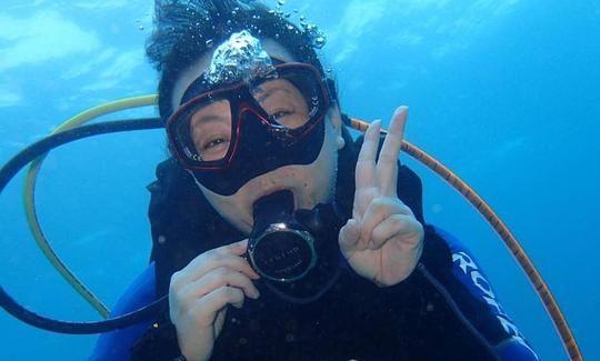 Disfruta del buceo en el municipio de Hengchun, Taiwán