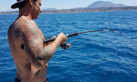 Carta de pesca em Castellammare del Golfo, Sicilia com o capitão Bruno