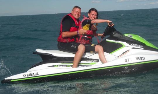 Alugue um Jet Ski em Palavas-les-Flots, Occitanie, França