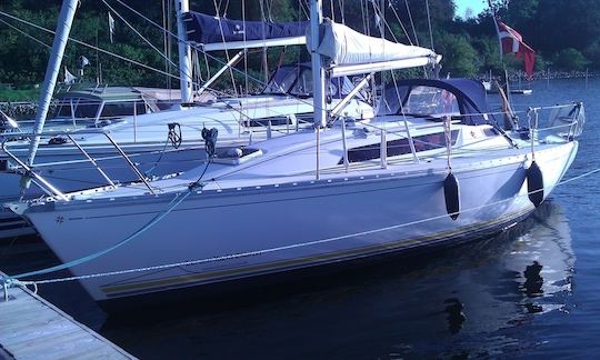 Charter 31' Jeanneau Sun Light Crusing Monohull in Nordborg, Denmark