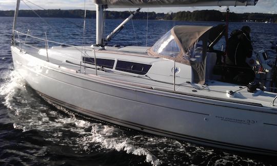 Charter 33' Jeanneau Sun Odyssey Performens Crusing Monohull in Nordborg, Denmark