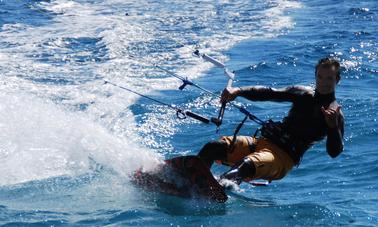 Lección de kitesurf en Reggio Calabria, Italia