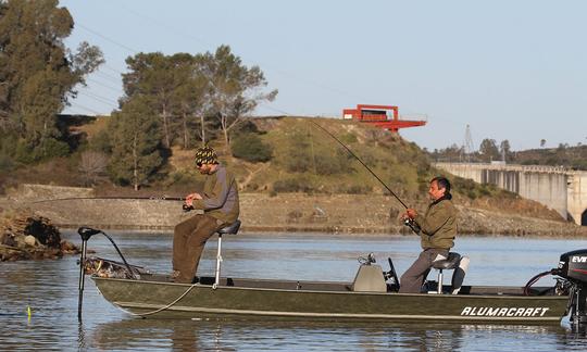 Excursion de pêche guidée amusante à Alcántara, Espagne