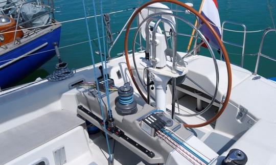 Charter Dehler 37 Crusing Monohull en Medemblik, Países Bajos