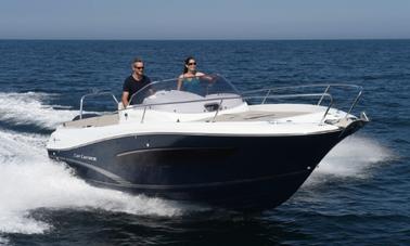 Alquile un yate a motor Jeanneau Cap Camarat 7.5 WA Serie 2 de 24 pies en Dubrovnik, Croacia