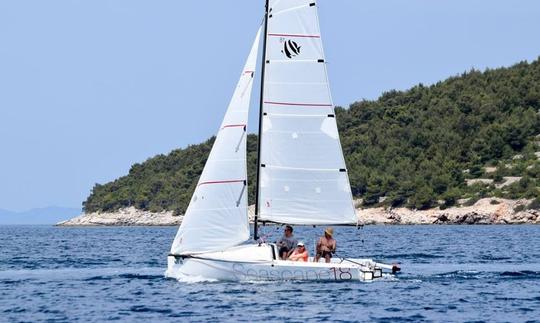 Alugue Seascape18/Beneteau First 18 Daysailer em Jezera, Croácia