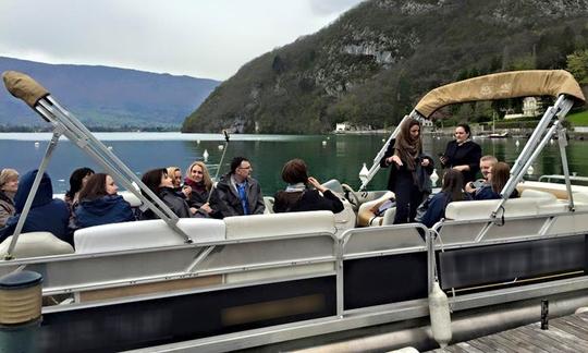 Louer un ponton à Annecy, France