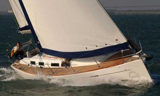 Charter 41' Dufour Cruising Monohull in Marina di Ragusa, Sicilia