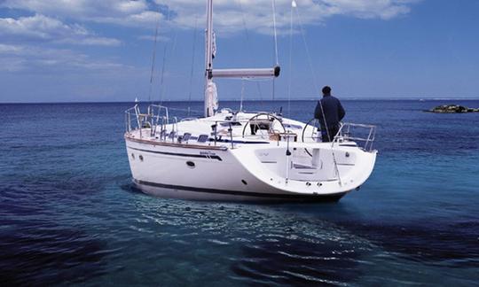 Enjoy weekly yacht charter in Sicilia, Italy!