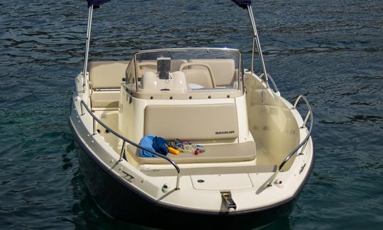 Console central Charter 22' Quicksilver 675 em Dubrovnik, Croácia