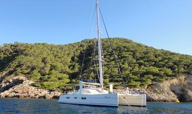 Charter 50' Absulo Cruising Catamaran in Santa Maria di Lota, France