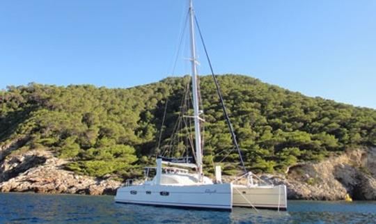 Charter 50' Absulo Cruising Catamaran in Santa Maria di Lota, France