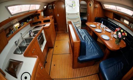 Charter 45' Gib Sea 472 Cruising Monohull in Santa Maria di Lota, France