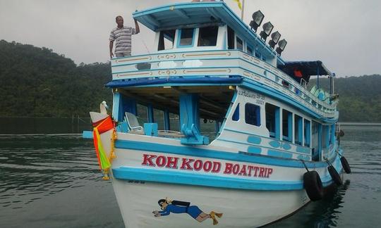 Desfrute de passeios de mergulho com snorkel em Tambon Ko Kut, Tailândia