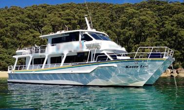 Location d'un catamaran à moteur « Kasey Lee » à Cowes, en Australie