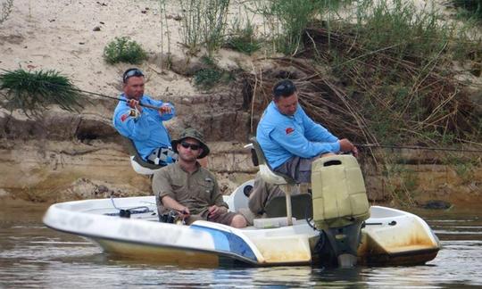 Disfrute de la pesca en Pretoria, Sudáfrica, en bote