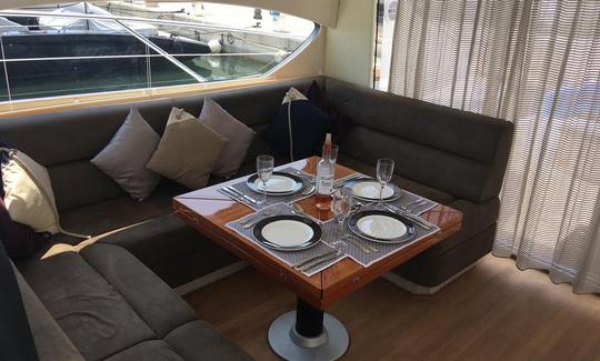 Alugue o iate a motor Sunseeker predator 62 em Beaulieu-sur-Mer, Mônaco