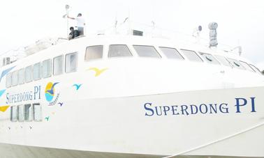 Aproveite o cruzeiro em Thi xa Ha Tien, Vietnã, no barco de passageiros Superdong P1