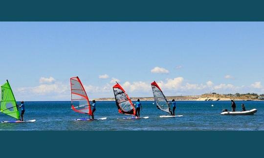 Planche à voile à Puerto Madryn, Argentine