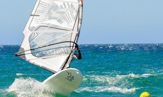 Planche à voile à Puerto Madryn, Argentine