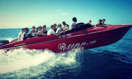 Une expérience unique en jet boat à Grand River, au sud-est de l'île Maurice