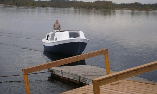 Louer un bateau à passagers à Ikšķile, Lettonie