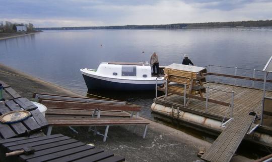 Louer un bateau à passagers à Ikšķile, Lettonie