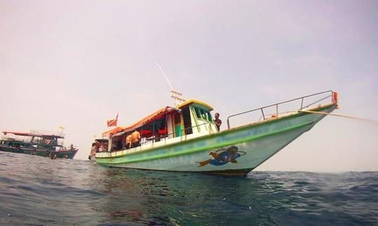 Disfrute de viajes y cursos de buceo en Tambon Ban Tai, Tailandia