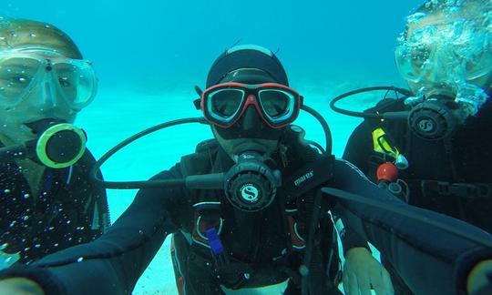 Disfrute de viajes y cursos de buceo en Grand Baie, Mauricio