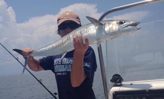 Service d'affrètement de pêche et de guide avec console centrale Edgewater de 28 pieds