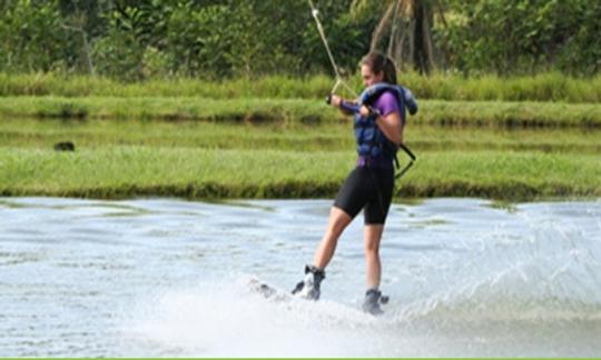 Wakeboarding in Brotas