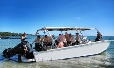 Bateau de plongée à Calodyne