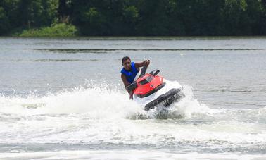 15 minutos de passeios de jet ski da praia de Benota