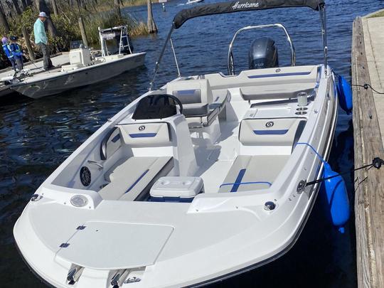 Hurricane Sundeck Sport 205: Rent the Coastal Adventure on Getmyboat