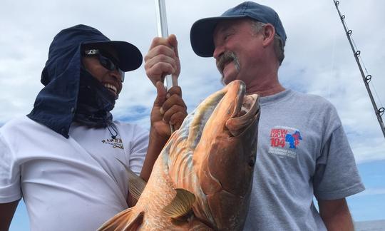 Charte de pêche de classe mondiale à Herradura, Costa Rica