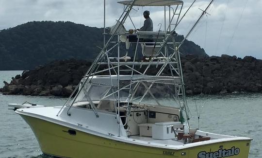 Profitez de la pêche à Rivas, au Costa Rica, à bord du Topaz Sport Fisherman de 34 pieds