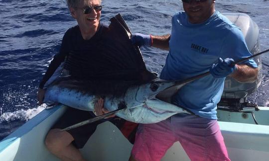 Disfrute de la pesca en Bahía Drake, Costa Rica con el Capitán Jorge