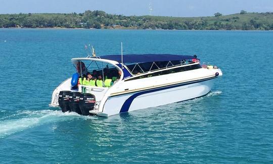 Louez un bateau à passagers à Tambon Laem Ngop, Thaïlande