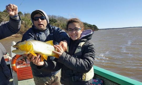 Disfrute de la pesca en Concordia, Argentina, en Jon Boat