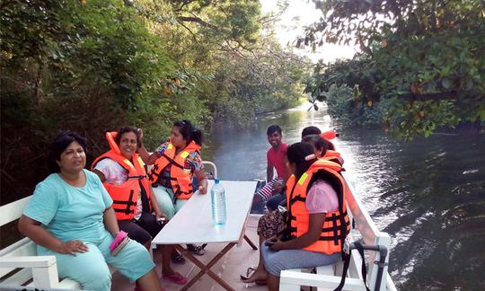 Safari fluvial en Weligama, Sri Lanka