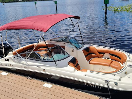 15% off winter 22ft Hurricane deck boat, Fast, Comfortable, Shade top, 8-10ppl