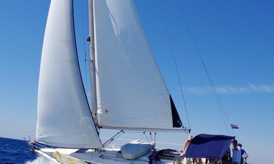 Alquiler de veleros en monocasco Bavaria 37 en Zadar