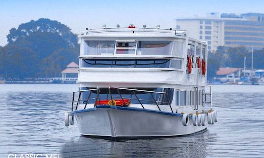 Exclusive "Classic Paradise" Premium Vessel for 50 Passengers in Kochi